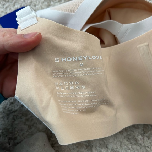 Bundle: Honeylove Tan and White Wireless Mesh Detail Bras Size Medium - Picture 3 of 4